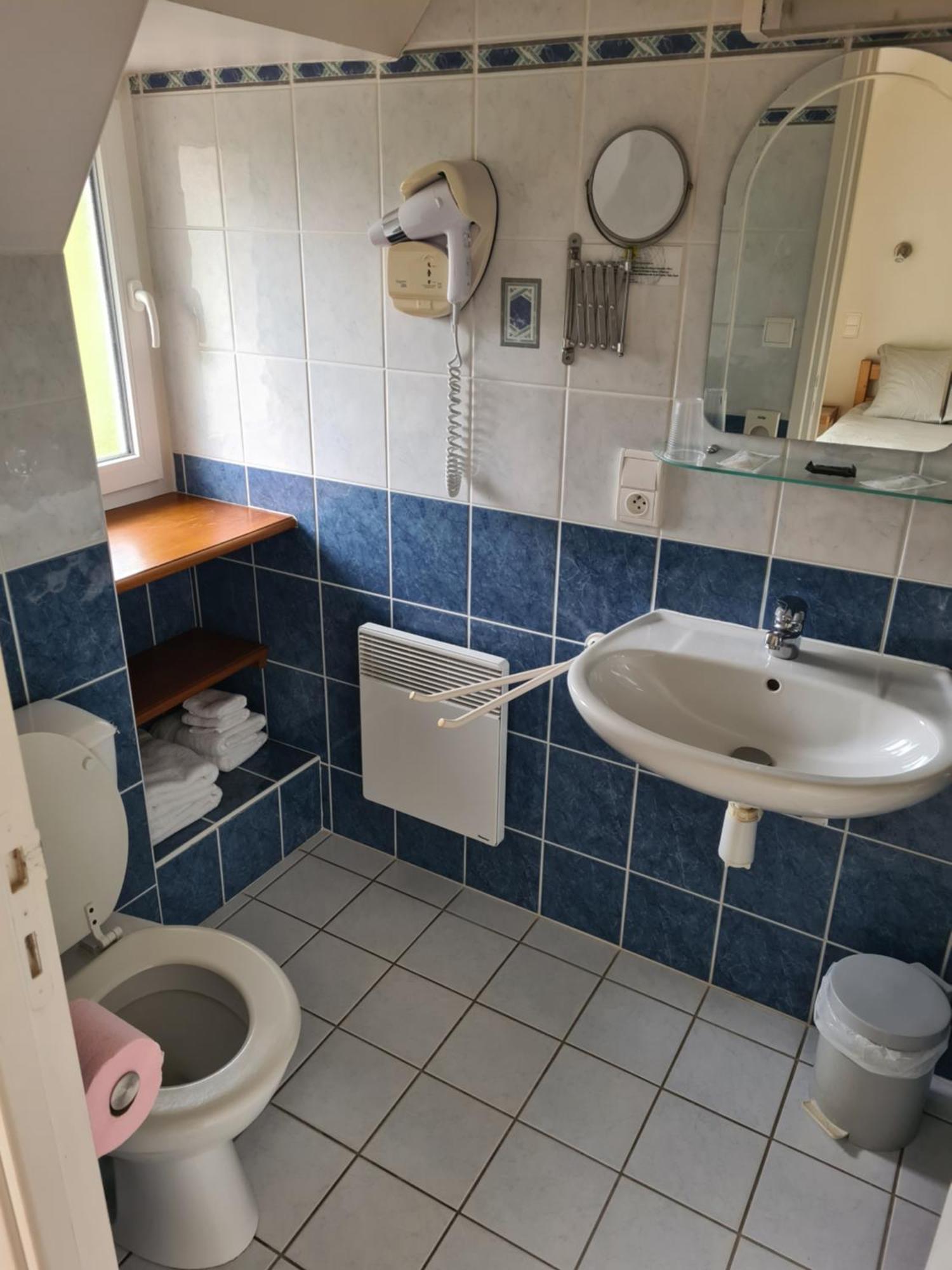 Hotel Saint Julien Aux Bois Экстерьер фото
