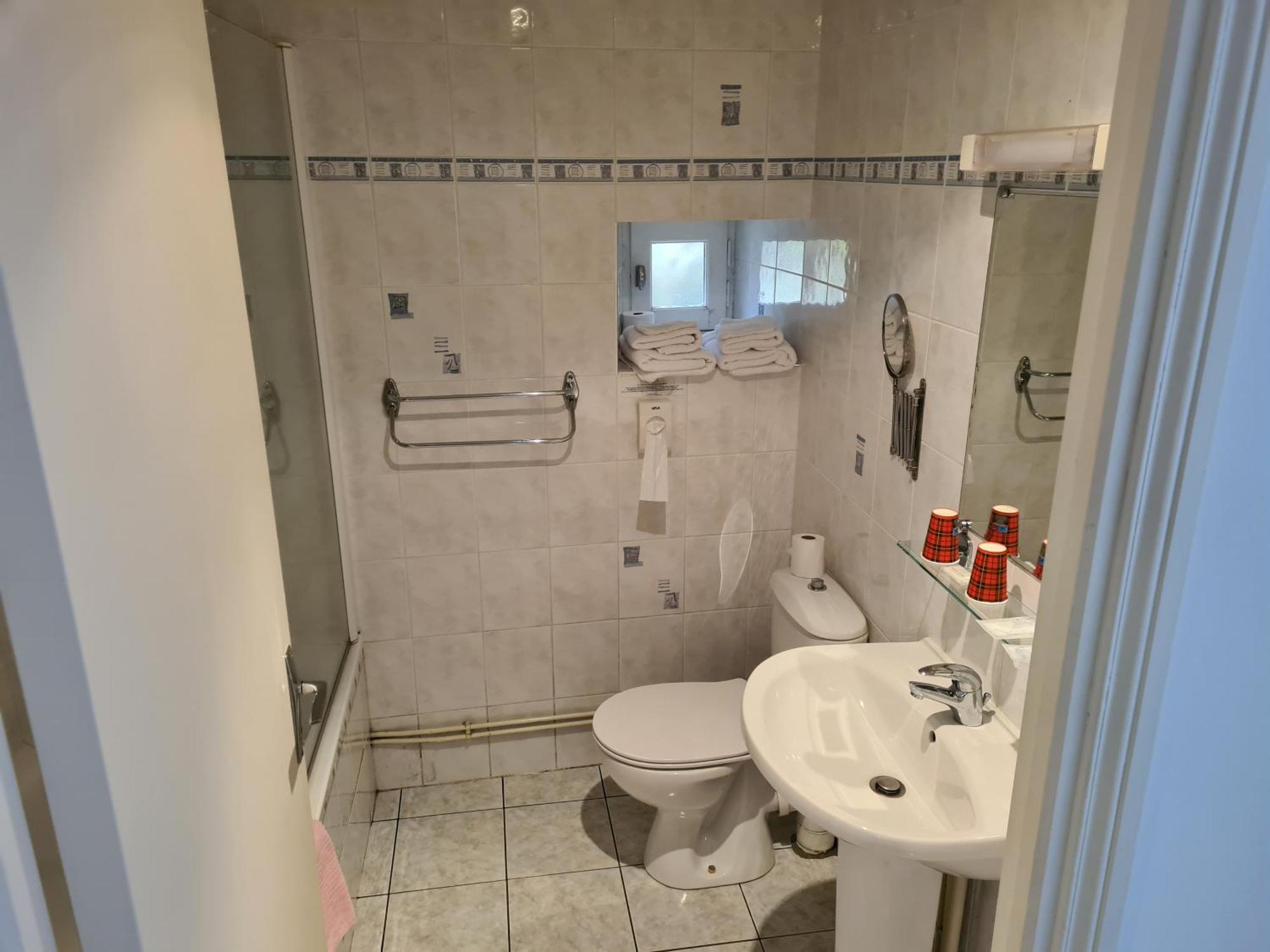 Hotel Saint Julien Aux Bois Экстерьер фото